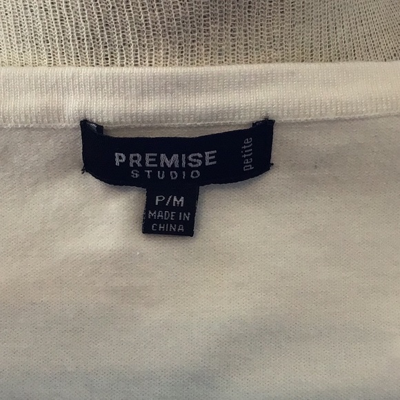 Sweater - Picture 3 of 5